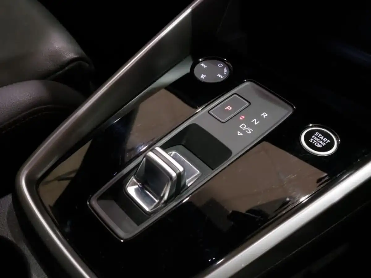 2021-audi-a3-14-40-tfsi-e-s-line-big-15