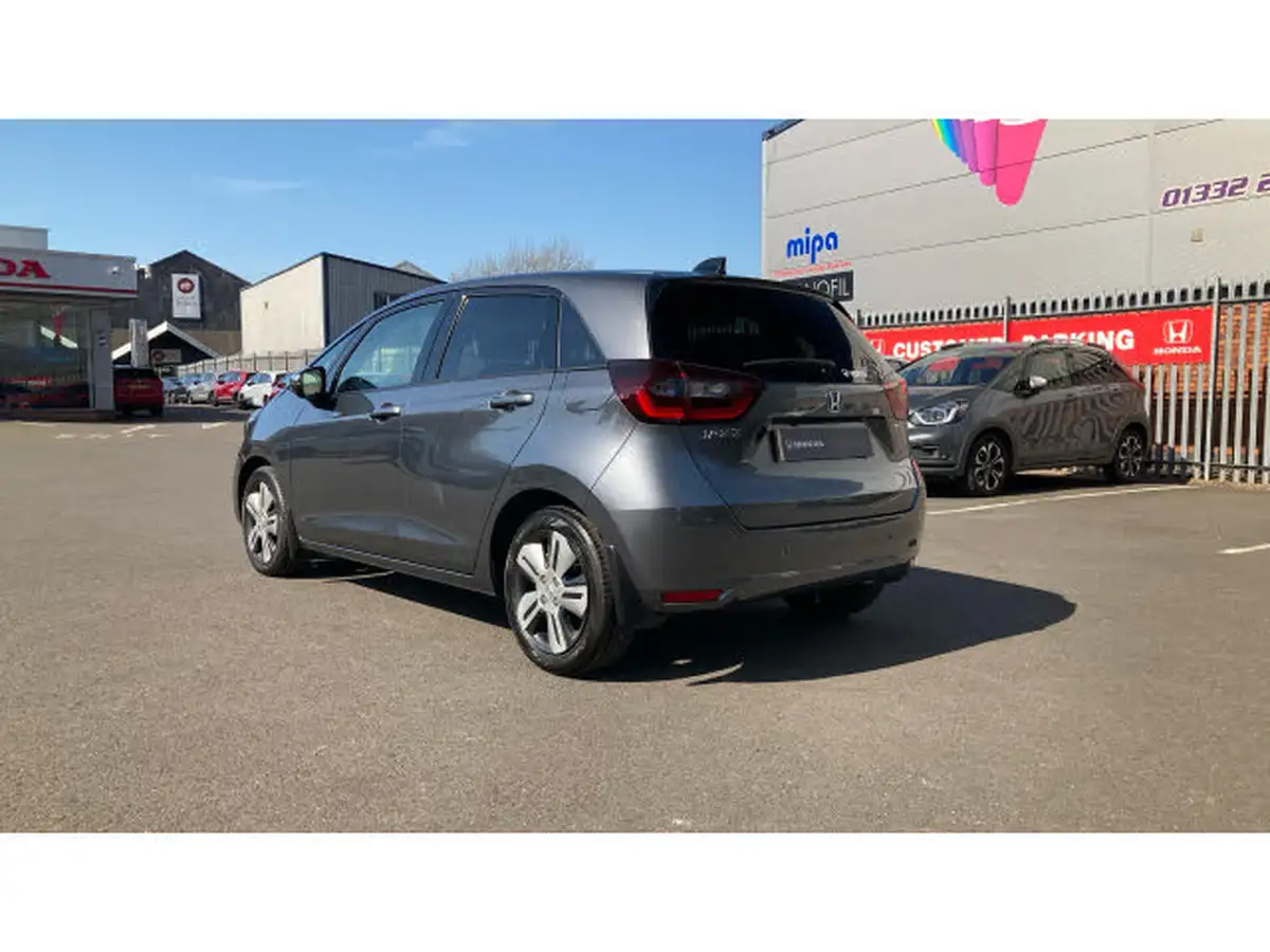 2021-honda-jazz-15-i-mmd-ex-107ps-big-42