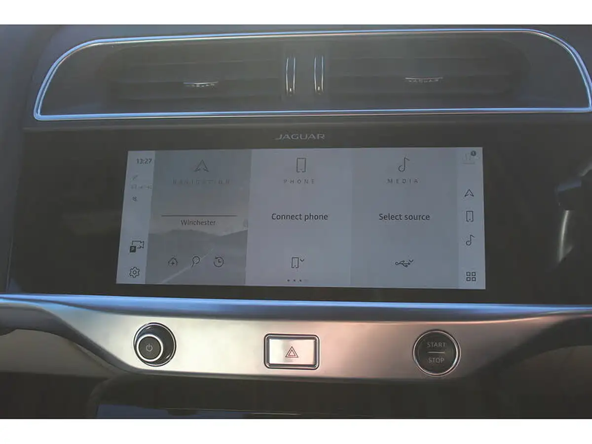 2021-jaguar-i-pace-ev400-black-big-23