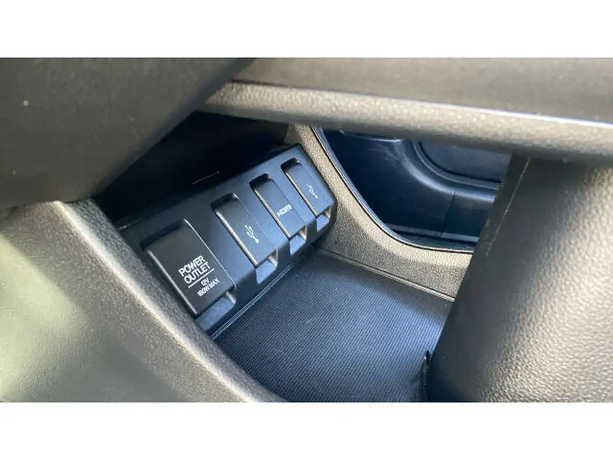 2015-honda-hr-v-15-i-vtec-se-big-33