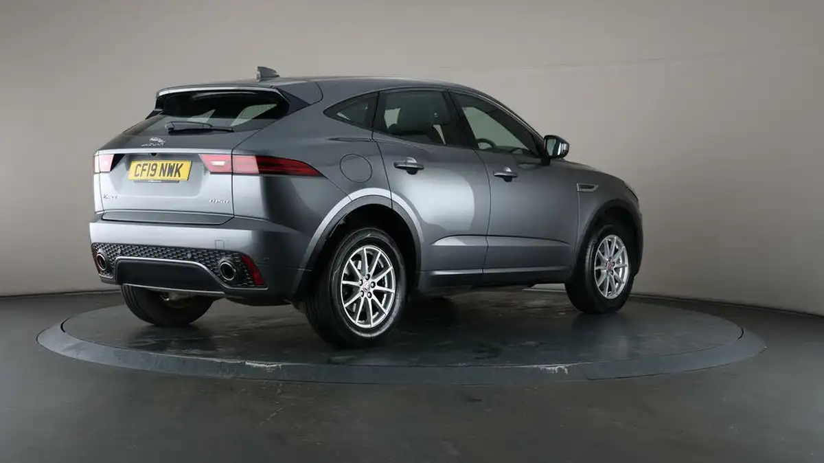 2019-jaguar-e-pace-20-i4d-r-dynamic-150ps-big-60