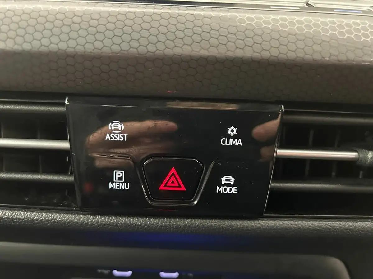 2022-volkswagen-golf-20tdi-gtd-big-24