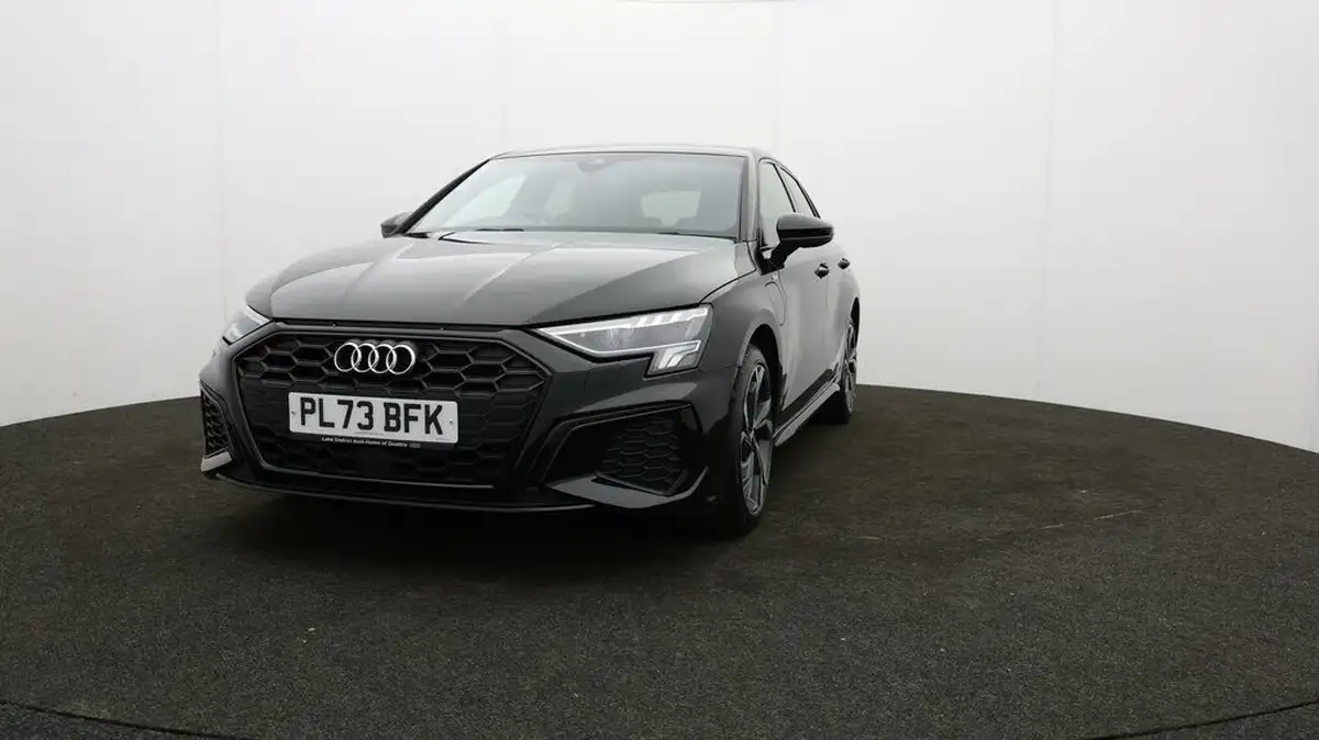 2023-audi-a3-14-45-tfsi-e-s-line-competition-big-49