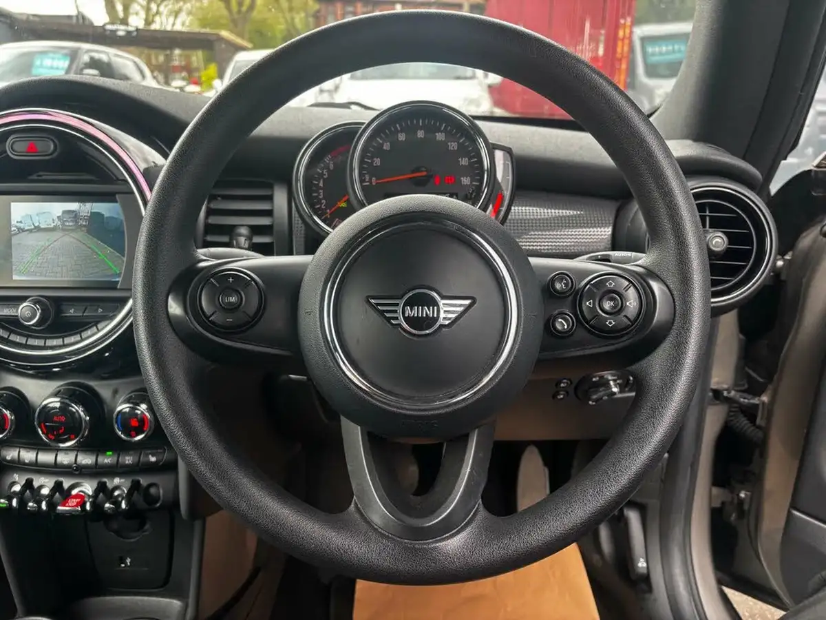 2018-mini-cooper-15-cooper-classic-ss-convertible-2d-big-48