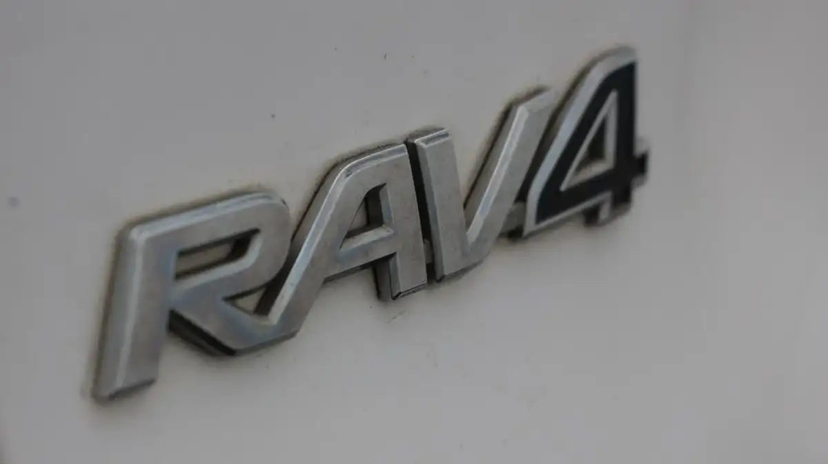 2019-toyota-rav4-25-vvt-i-excel-219bhp-premium-pack-big-20