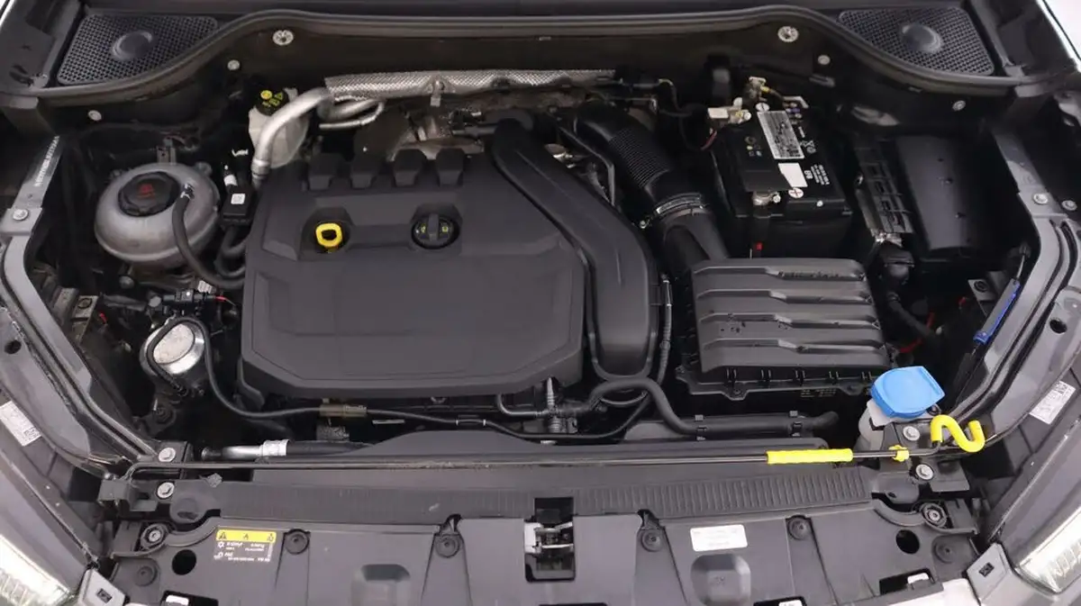 2022-seat-ateca-15-ecotsi-xperience-lux-dsg-big-19