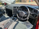 2019-volkswagen-golf-20tdi-se-estate-5d-dsg-small-21