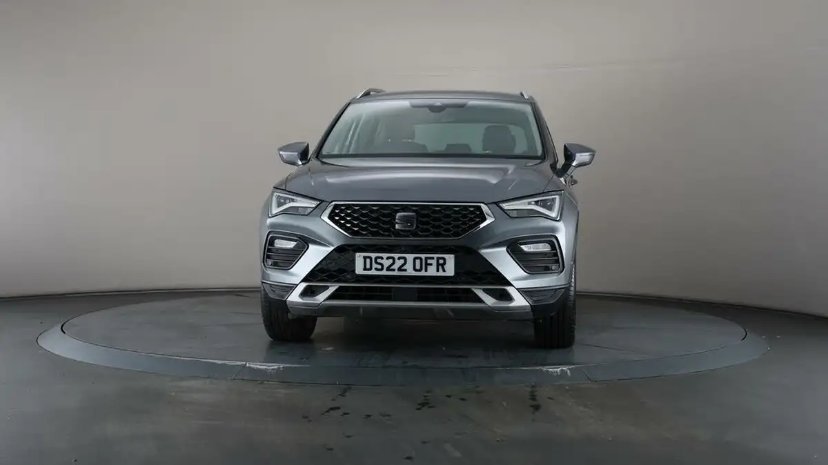 2022-seat-ateca-15-ecotsi-xperience-lux-dsg-big-40