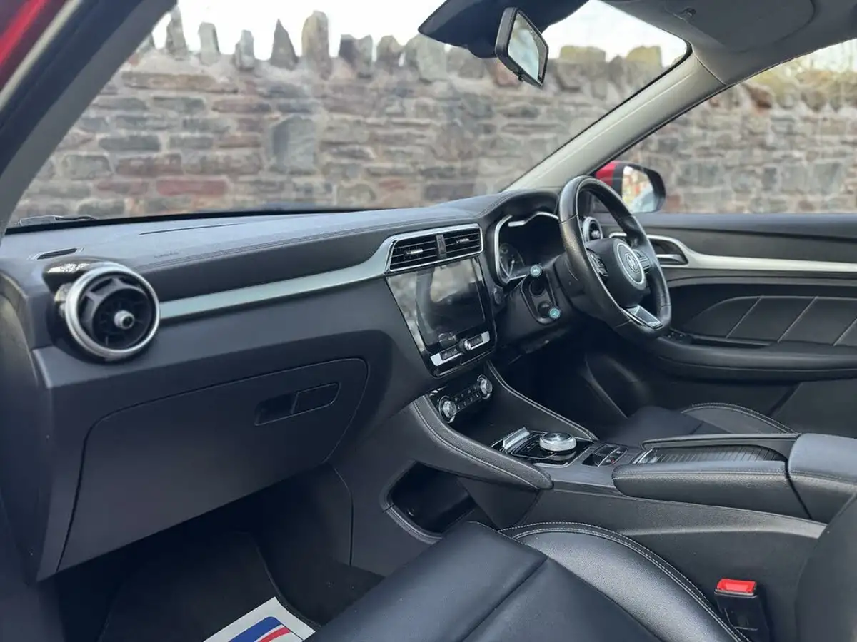 2020-mg-zs-suv-e-exclusive-ev-big-24