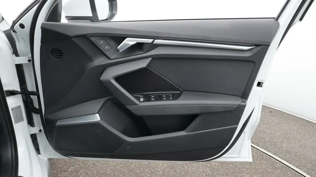 2020-audi-a3-20-30-tdi-sportback-5d-big-12