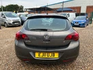 2011-vauxhall-astra-16-sri-vvt-16v-115ps-hatchback-5d-auto-small-5