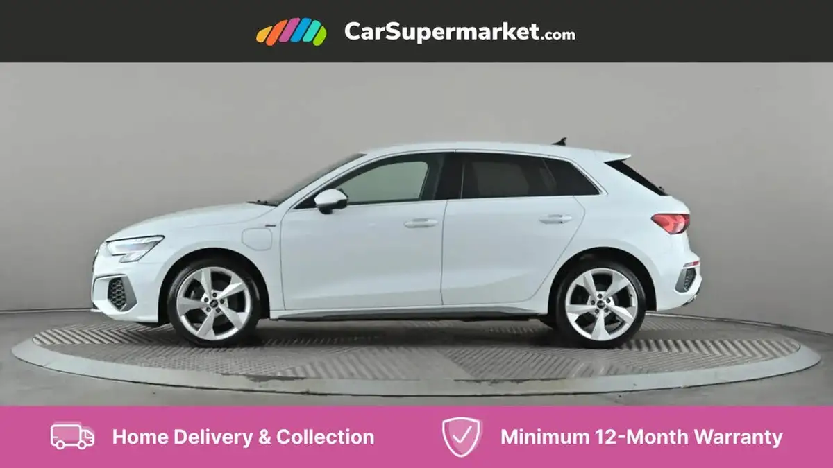 2022-audi-a3-14-40-tfsi-e-s-line-big-2
