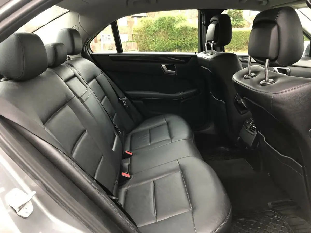 2012-mercedes-benz-e-class-21td-e220-executive-se-21cdi-blue-f-saloon-4d-7g-tronic-big-20