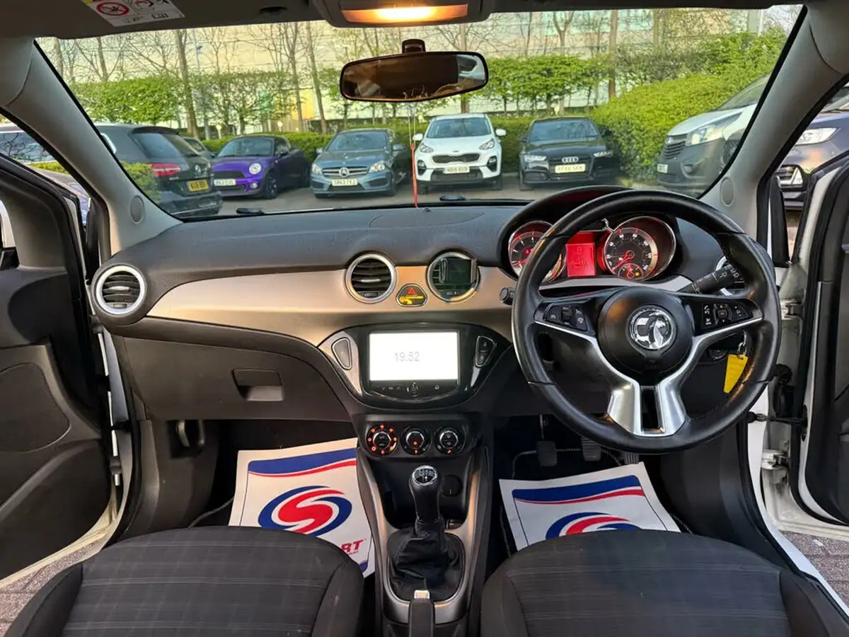 2014-vauxhall-adam-12-glam-big-9