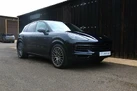 2021-porsche-cayenne-30-v6-e-hybrid-462ps-station-wagon-small-1
