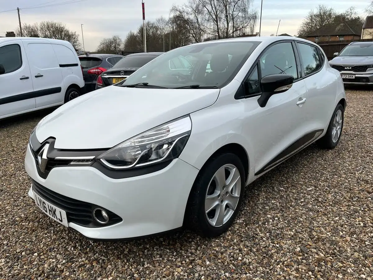 2016-renault-clio-12-dynamique-nav-16v-big-9