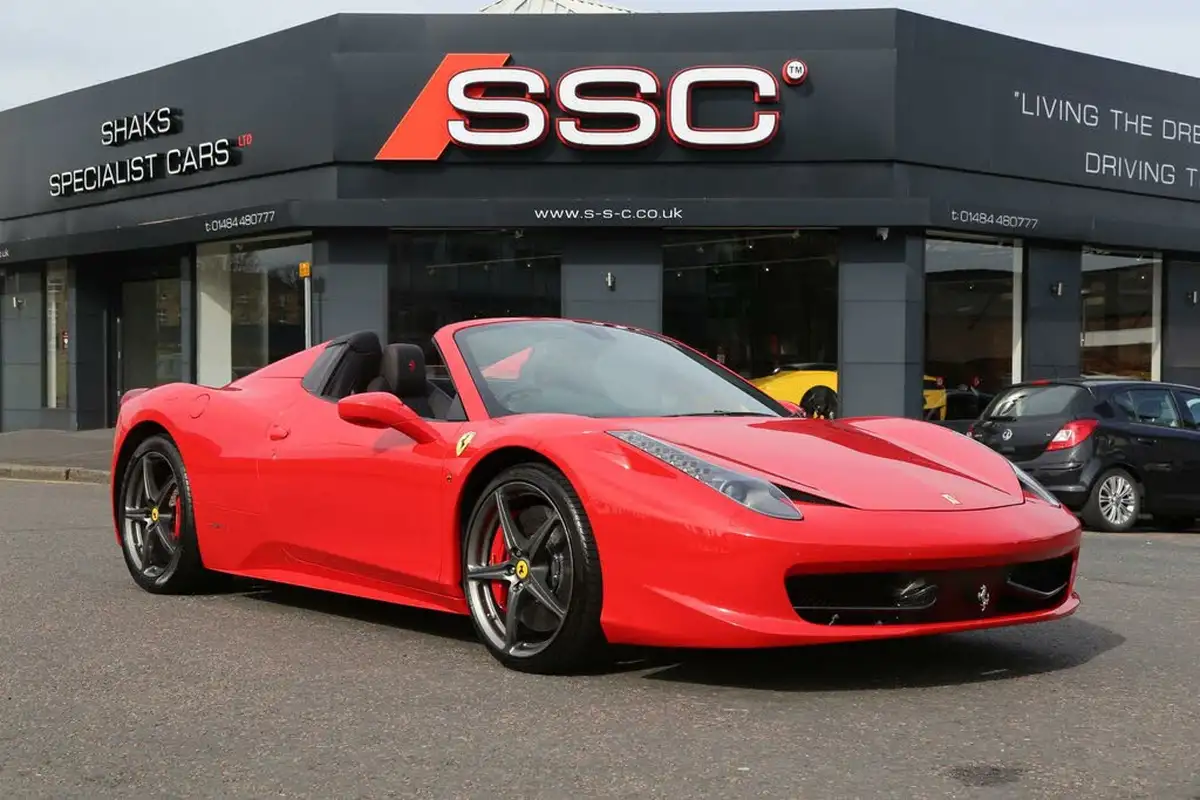 2015-ferrari-458-45-italia-big-3