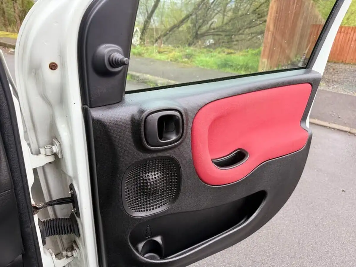 2015-fiat-panda-12-easy-big-15