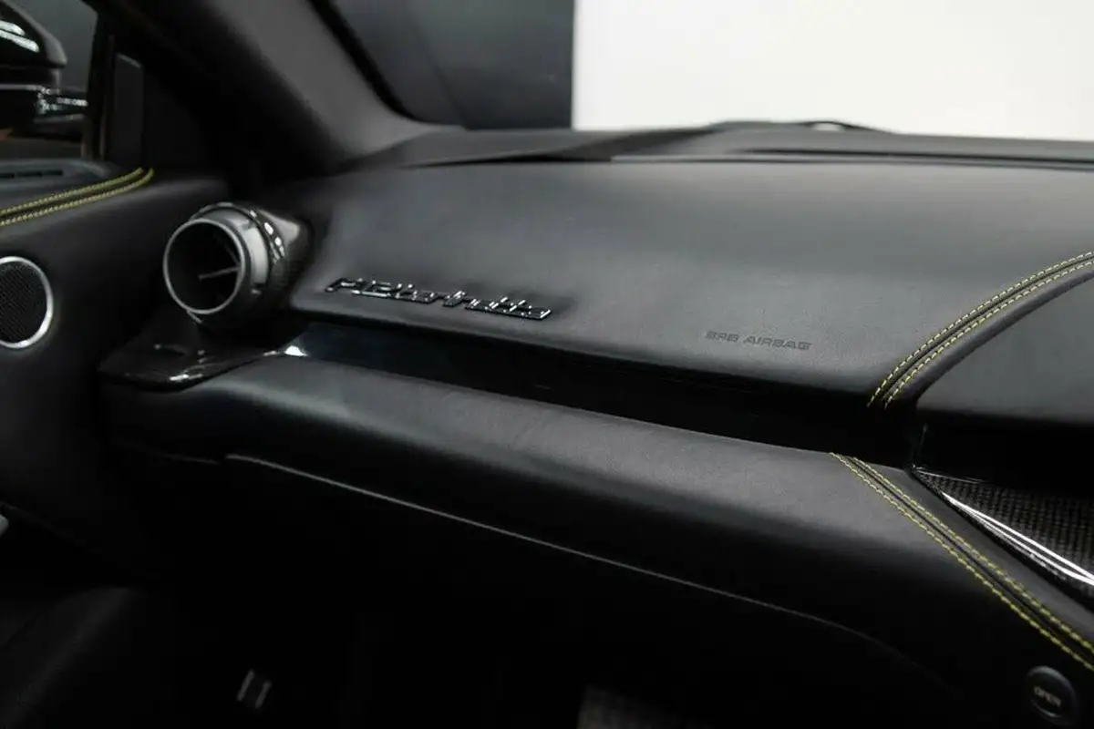 2013-ferrari-f12berlinetta-62-big-52