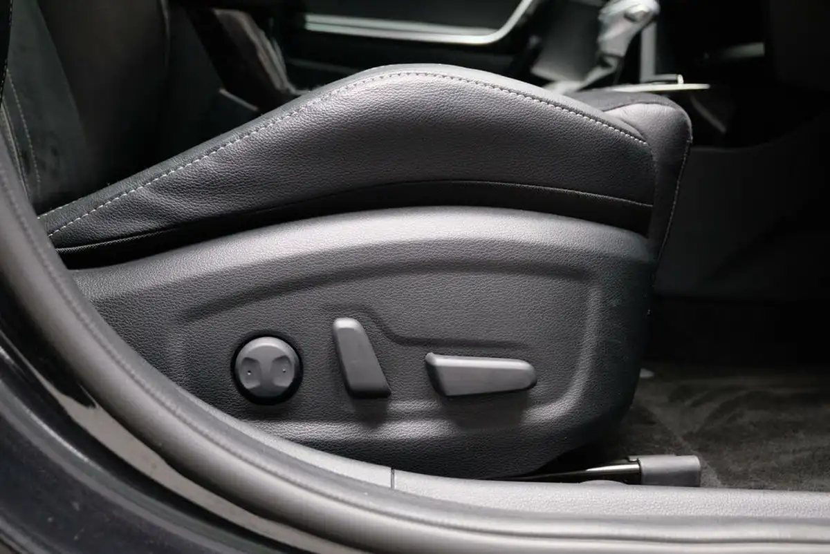 2024-kia-pro-ceed-15-t-gdi-gt-line-s-158bhp-big-30