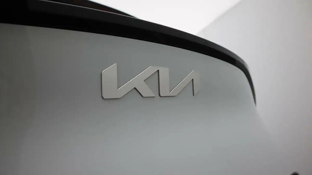 2023-kia-sportage-16-t-gdi-2-148bhp-big-22