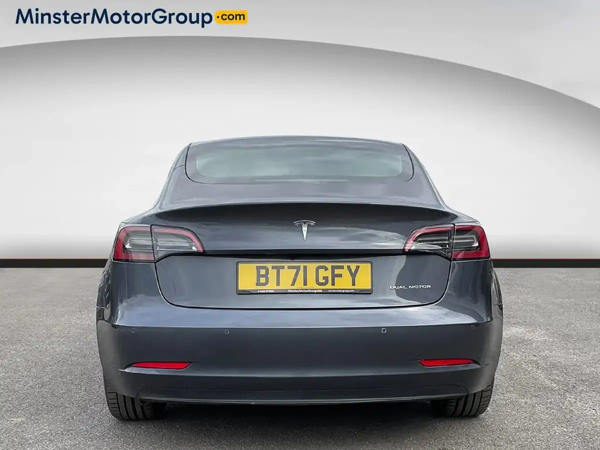 2021-tesla-model-3-e-long-range-awd-big-2
