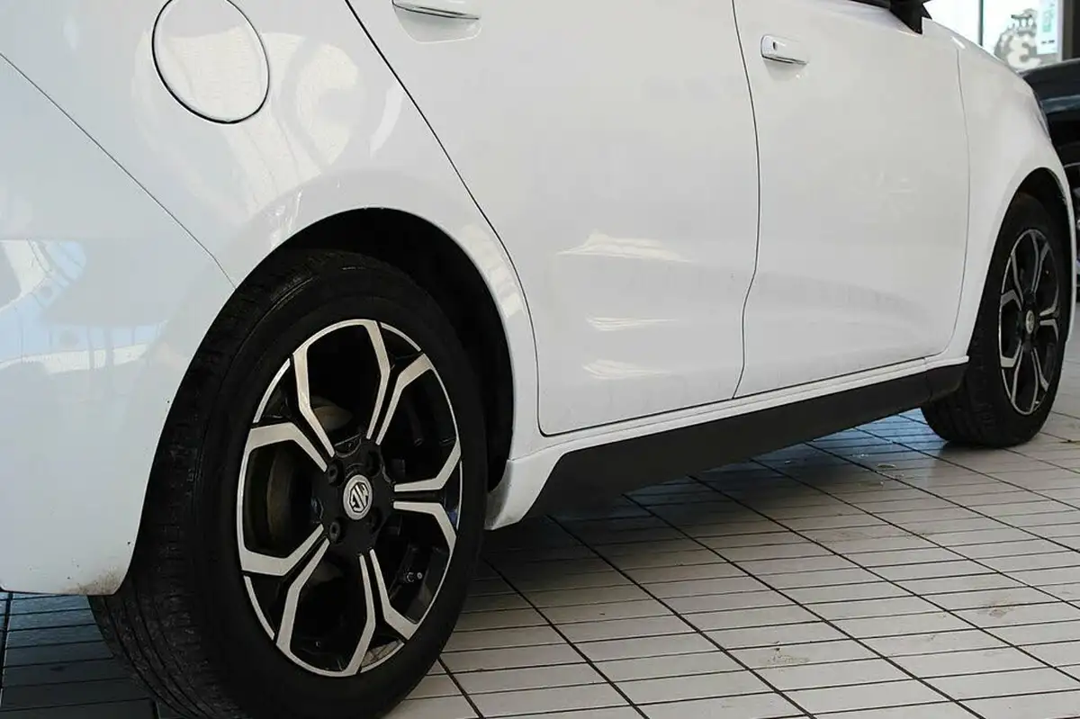 2023-mg-mg3-15-vti-tech-exclusive-nav-big-12