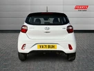 2022-hyundai-i10-12-se-connect-auto-small-4