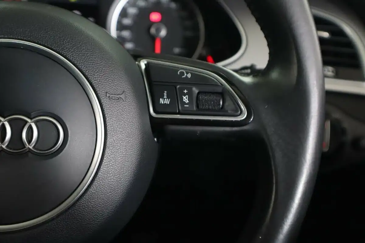 2014-audi-a4-20td-se-technik-177ps-big-39