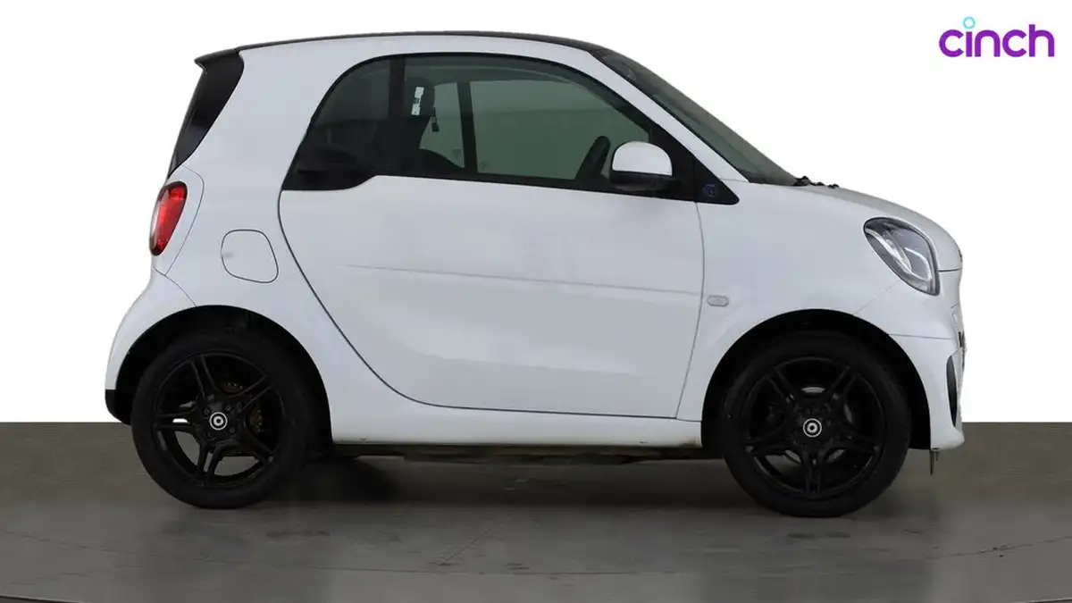 2021-smart-fortwo-eq-premium-coupe-big-7