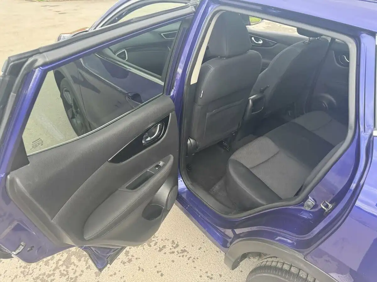 2015-nissan-qashqai-12-n-tec-big-20