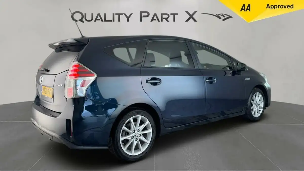 2020-toyota-prius-18-vvt-i-excel-big-2