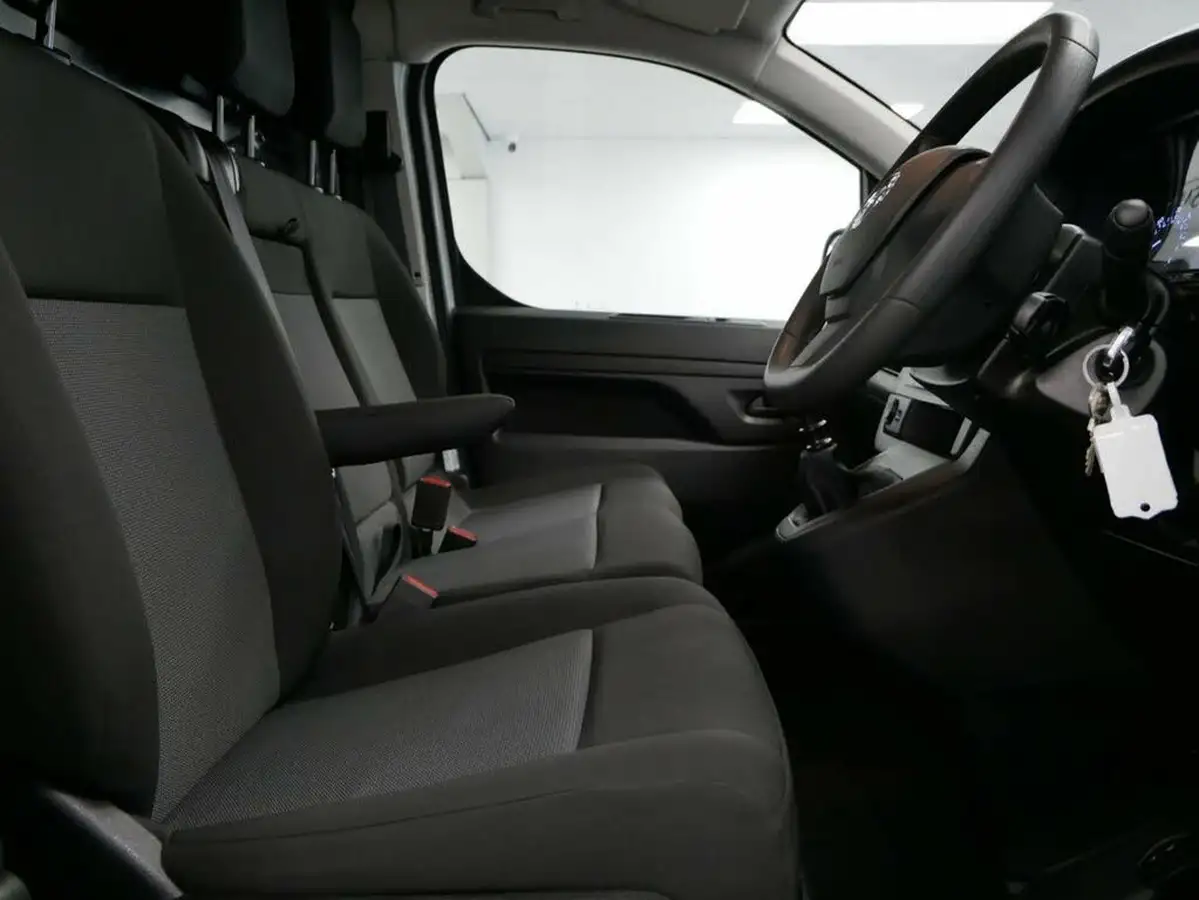 2023-vauxhall-vivaro-20td-3100-l2h1-pro-big-29