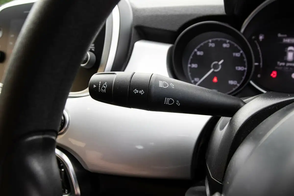 2021-fiat-500x-10-firefly-turbo-urban-big-16