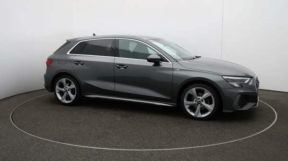 2022-audi-a3-15-35-tfsi-s-line-sportback-5d-big-39