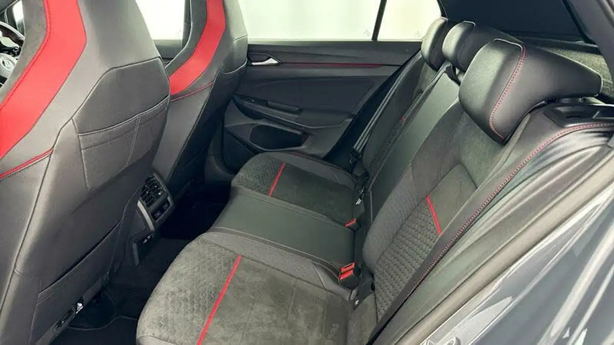 2021-volkswagen-golf-20-tsi-gti-clubsport-big-34