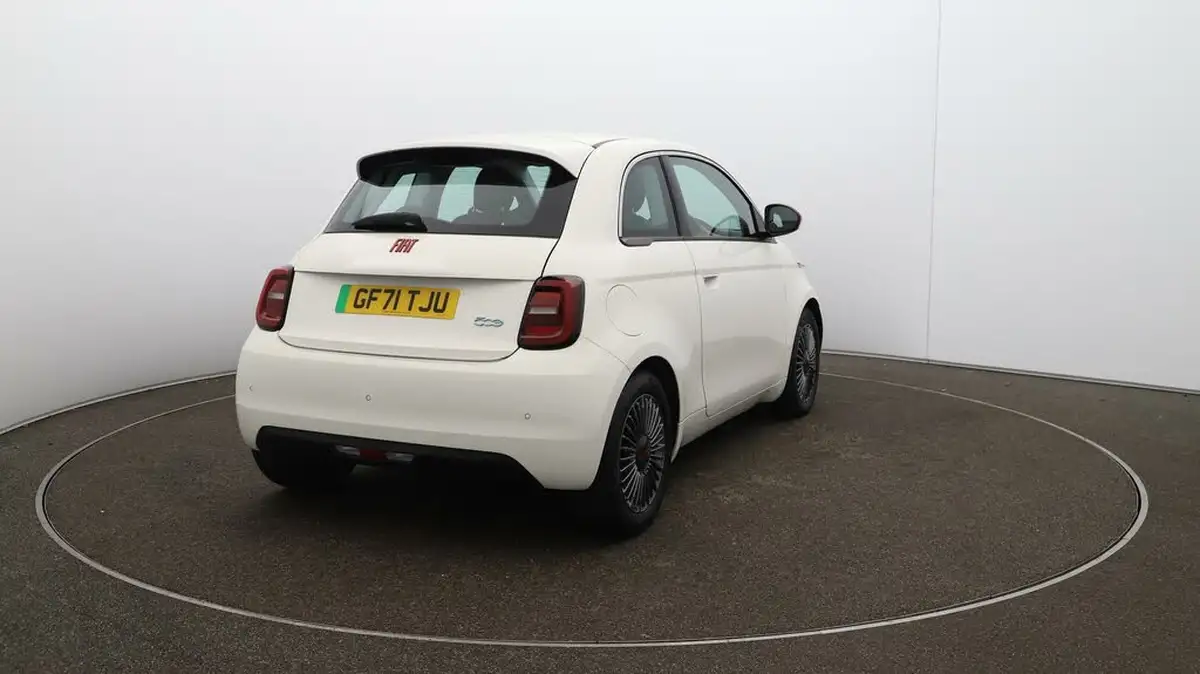 2021-fiat-500-e-red-117bhp-big-46