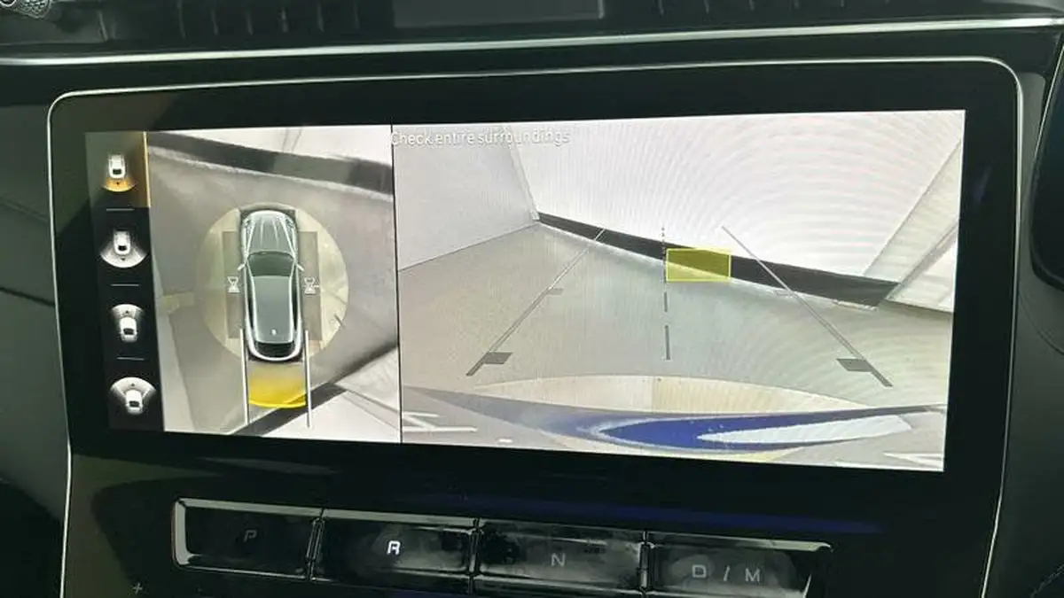 2023-maserati-grecale-20-modena-big-13