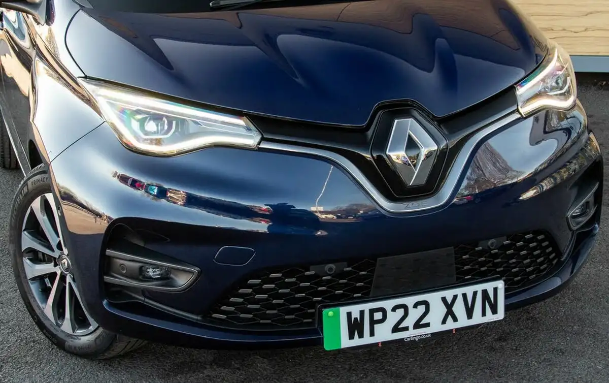 2022-renault-zoe-e-gt-line-big-10