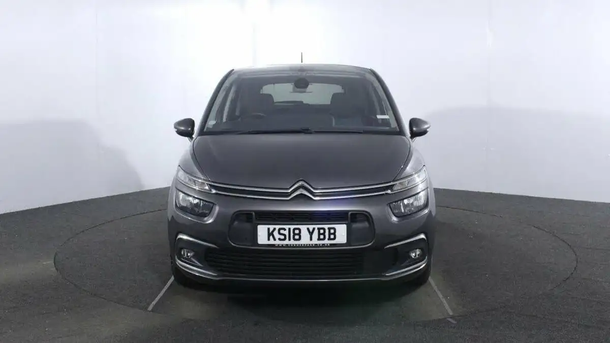 2018-citroen-c4-spacetourer-12-puretech-feel-big-1