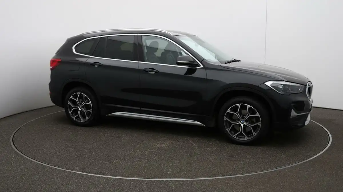 2020-bmw-x1-20td-sdrive18d-xline-sport-auto-big-39