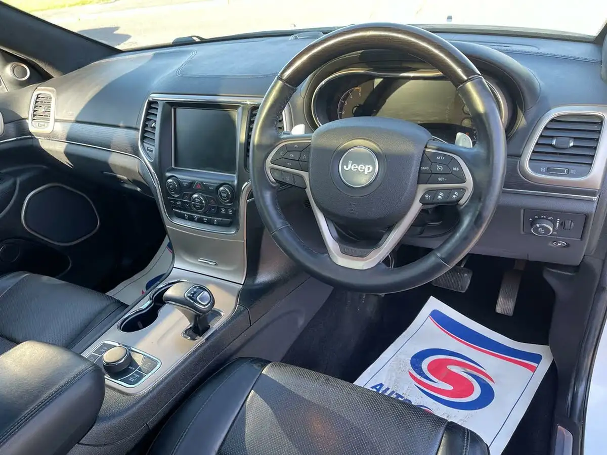 2014-jeep-grand-cherokee-30crd-summit-big-43