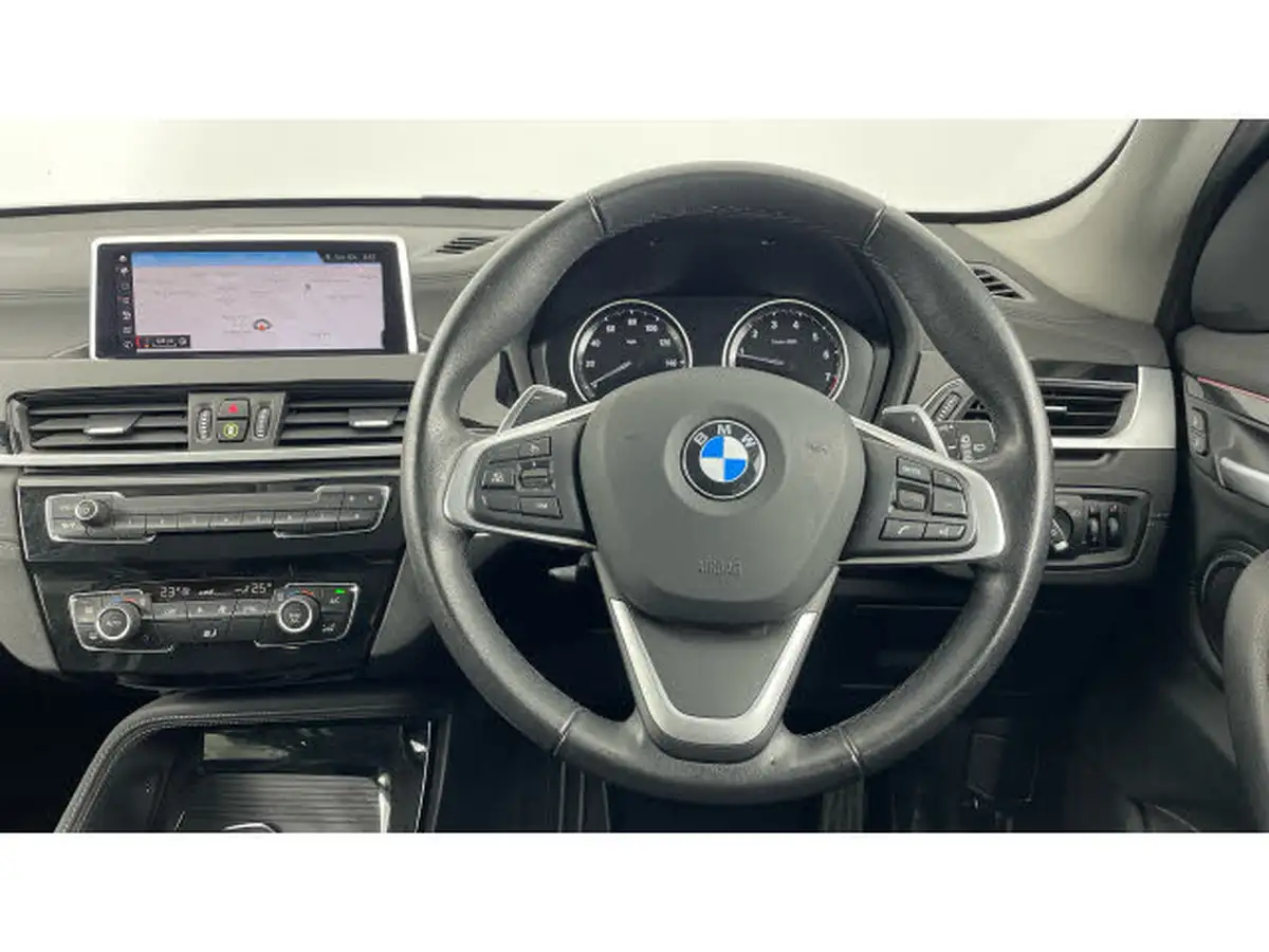 2021-bmw-x1-20-xdrive20i-sport-big-4