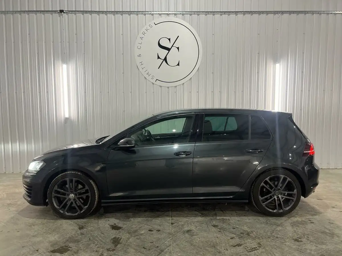 2013-volkswagen-golf-20tdi-gtd-5d-big-5