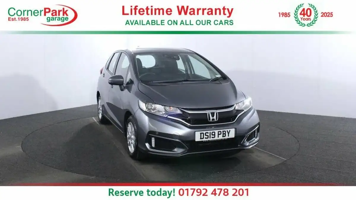 2019-honda-jazz-13-i-vtec-se-big-0