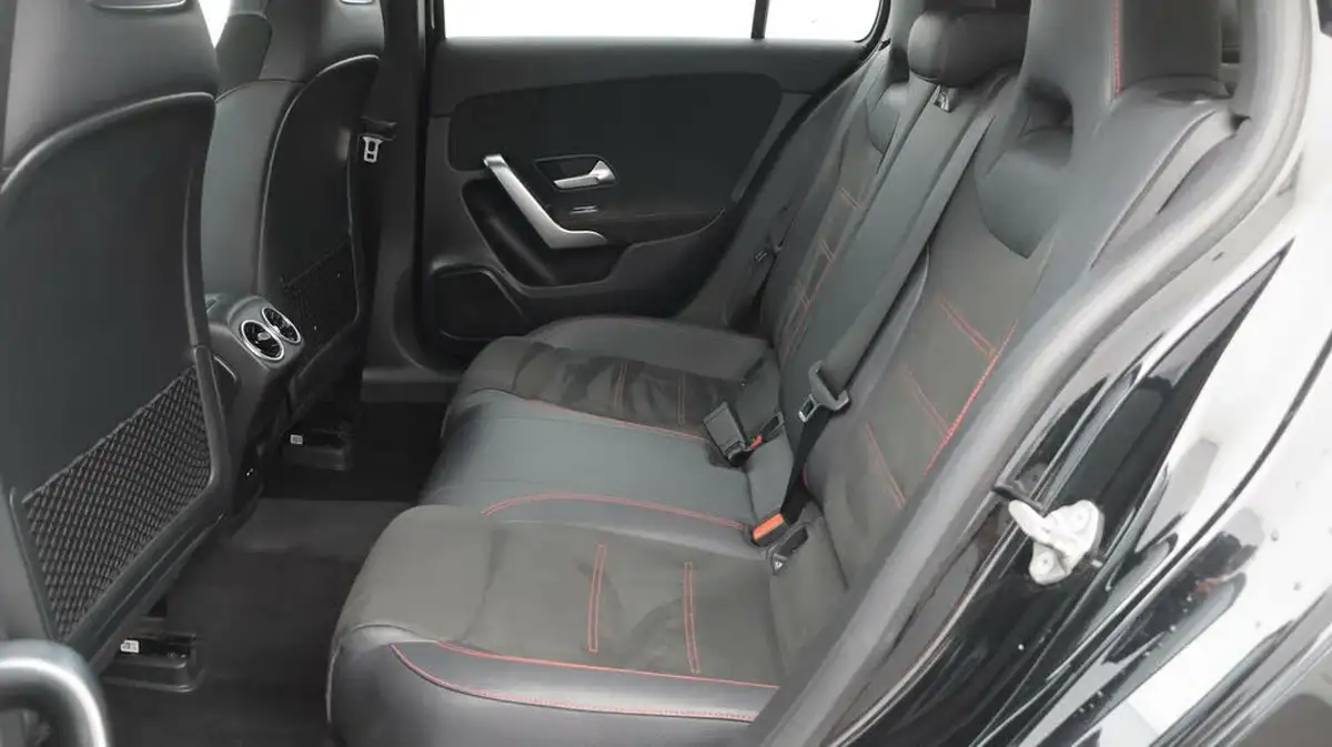 2021-mercedes-benz-a-class-15d-a180d-amg-line-hatchback-5d-7g-dct-big-16