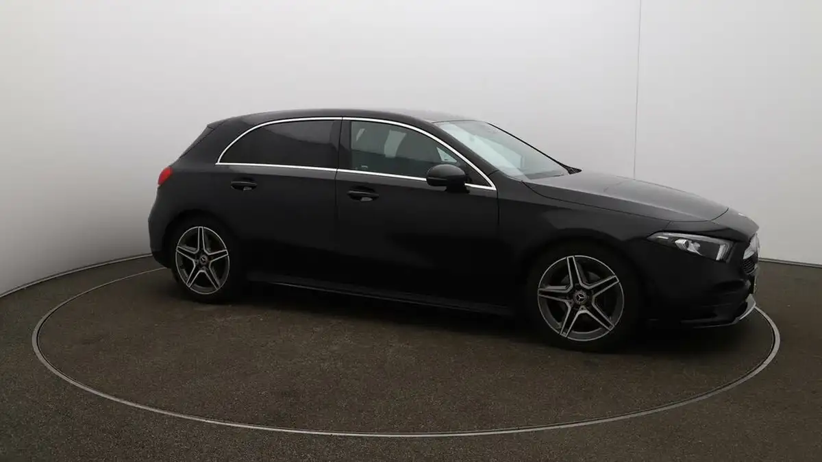 2021-mercedes-benz-a-class-15d-a180d-amg-line-hatchback-5d-7g-dct-big-37