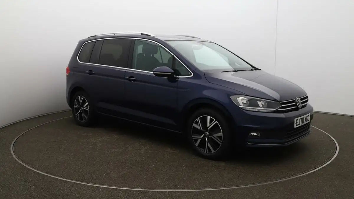2021-volkswagen-touran-15-tsi-sel-dsg-big-37