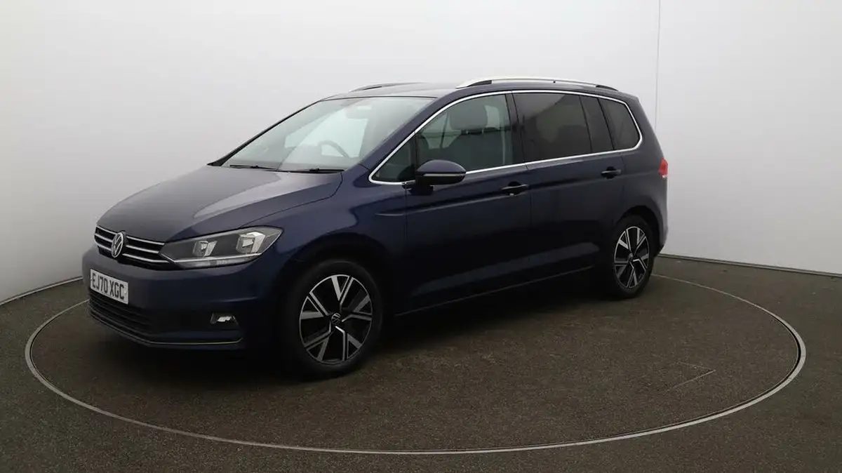 2021-volkswagen-touran-15-tsi-sel-dsg-big-61