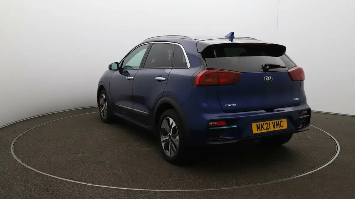 2021-kia-e-niro-ev-4-big-56